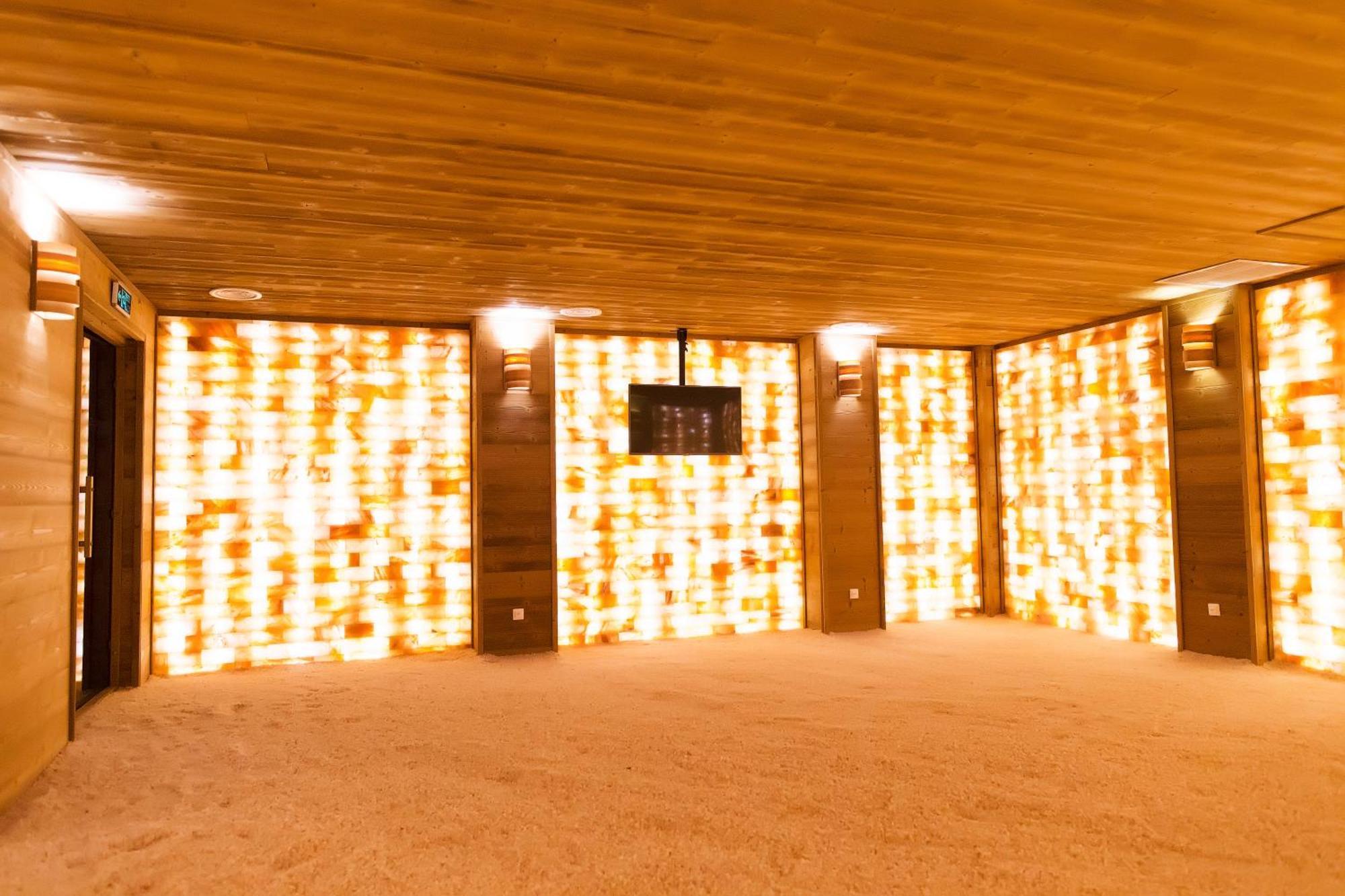 Sky Blue Hotel & Spa Paulesti  외부 사진