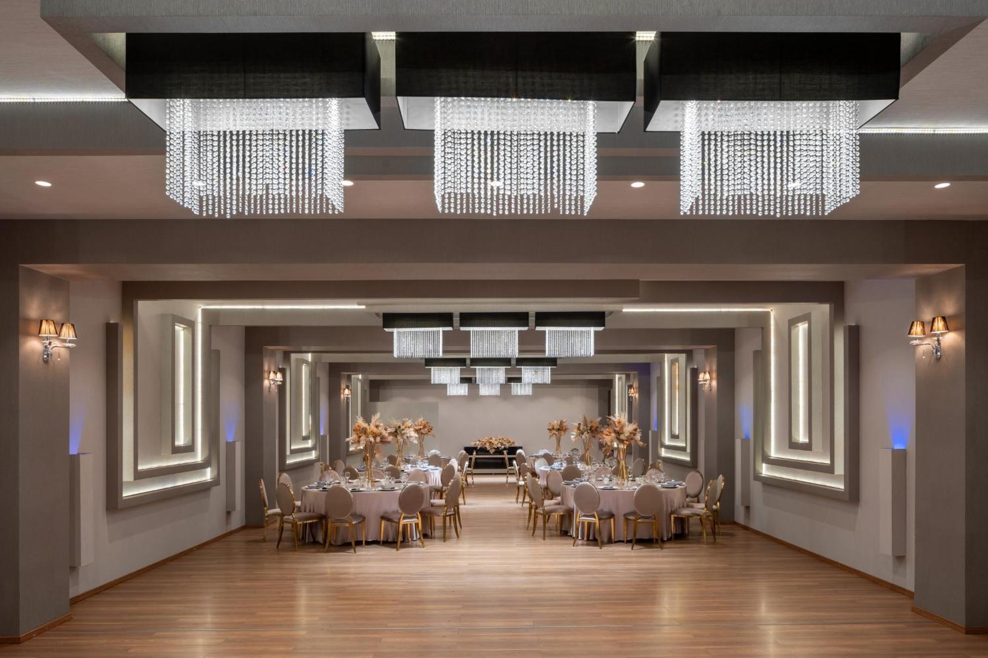 Sky Blue Hotel & Spa Paulesti  외부 사진