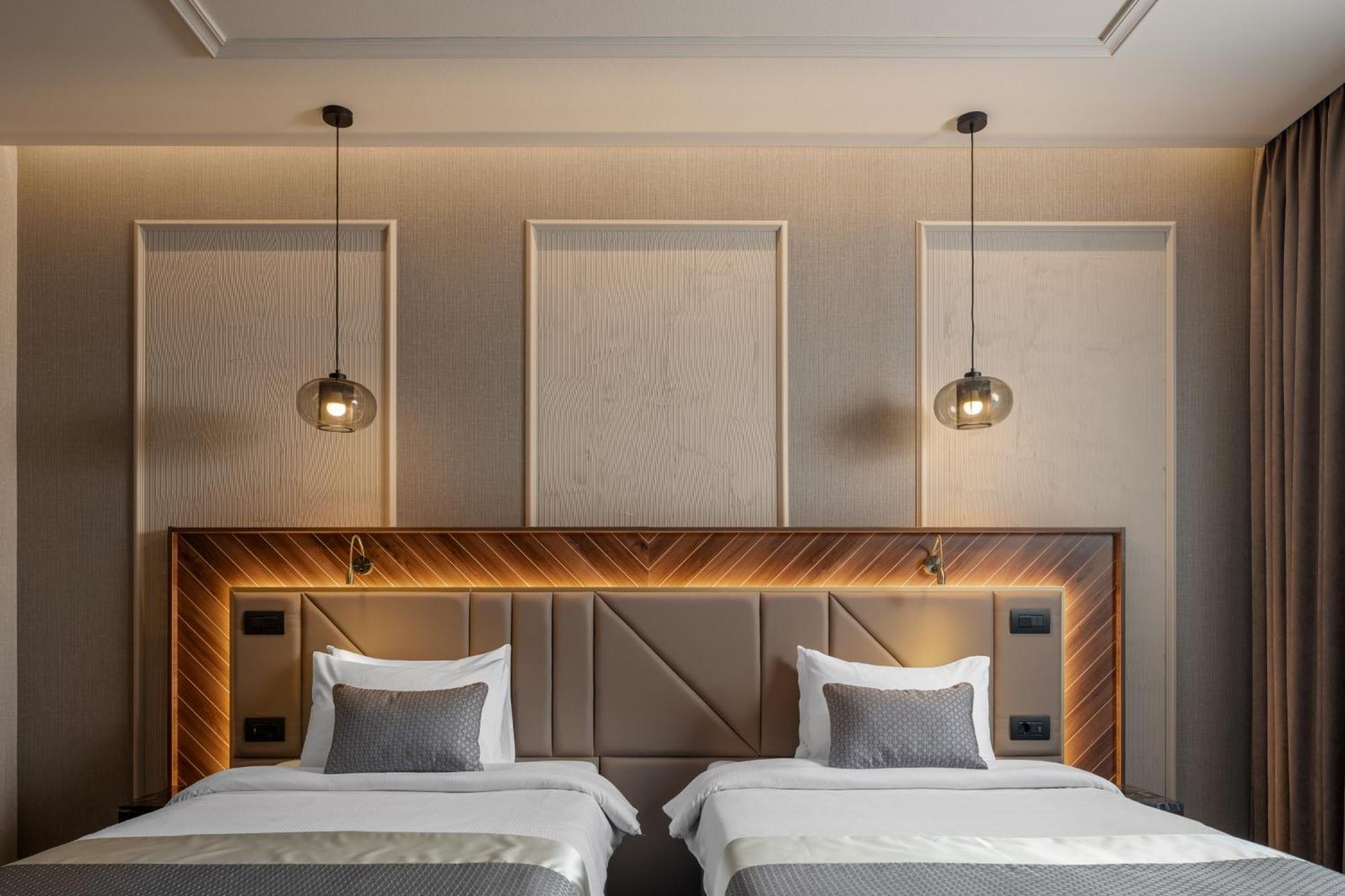 Sky Blue Hotel & Spa Paulesti  외부 사진