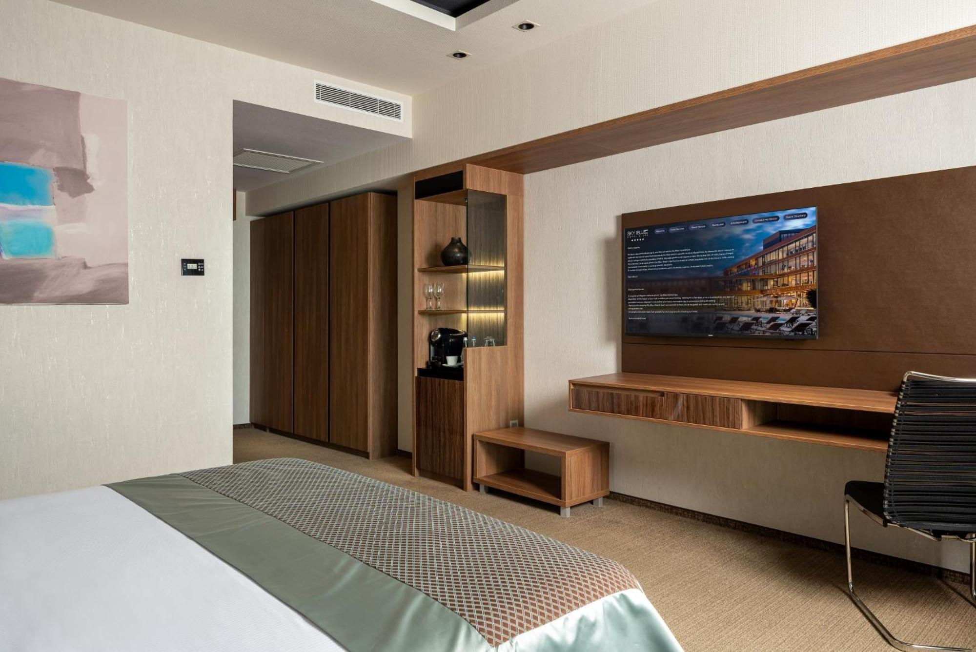 Sky Blue Hotel & Spa Paulesti  외부 사진
